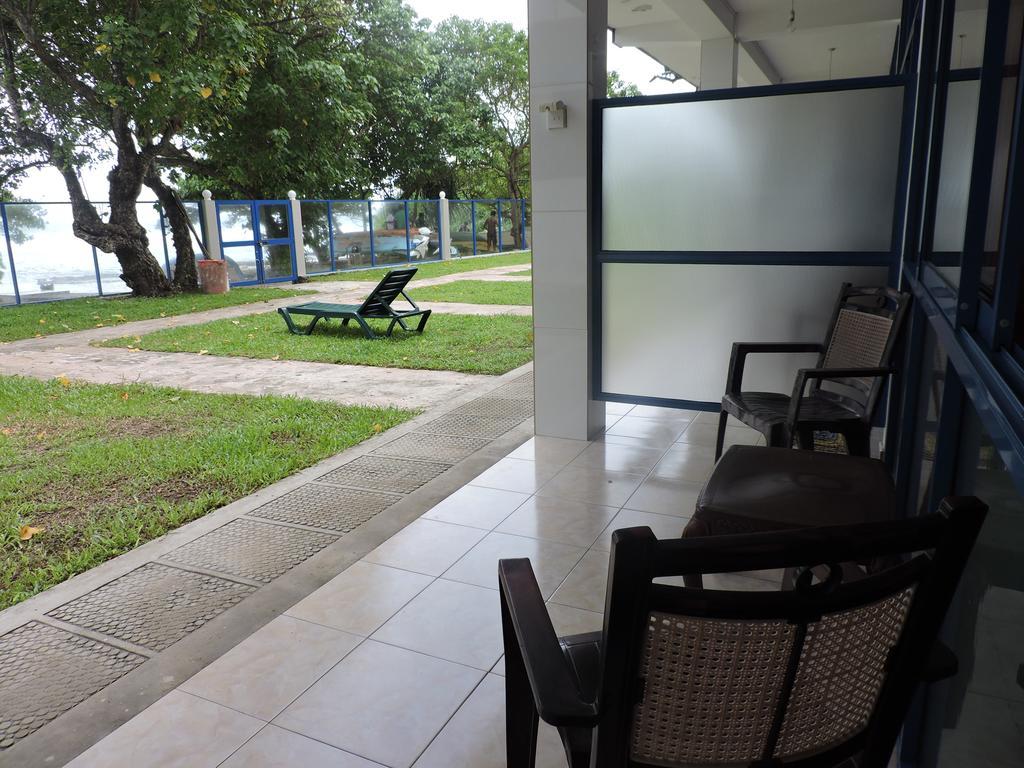 Paradise Beach Resort & Diving School Mirissa Exterior foto